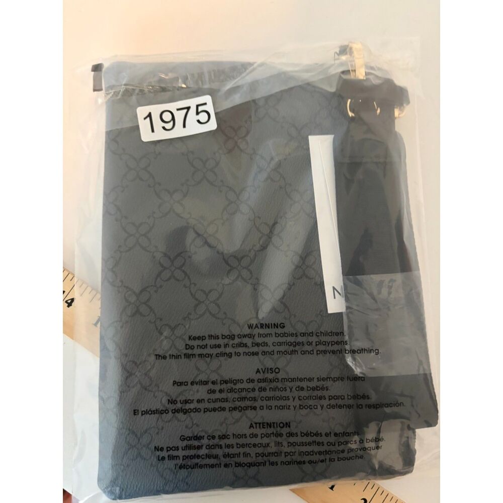 Nine west Wristlet NEW - Picture 10 of 10